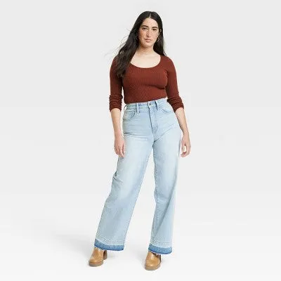 Universal Thread Women's High Waisted Wide Leg Cropped High-Rise Jeans, Light Wash